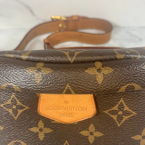 ❌❌ Louis Vuitton Monogram bumbag waist crossbody LV leather bum belt bag - Picture 3 of 10